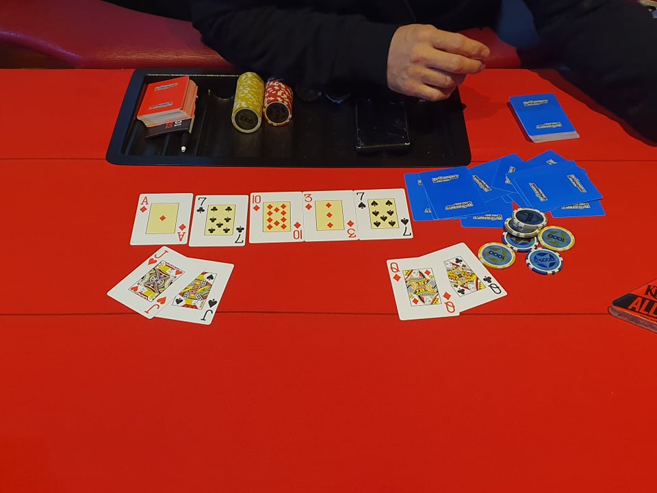 Alberto wint Pot van Rob Kolner Alberto wint Pot van Rob Kolner