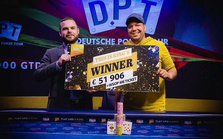 DPT ME winner with check