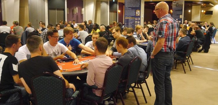 Tilburg zaalfoto 740x357