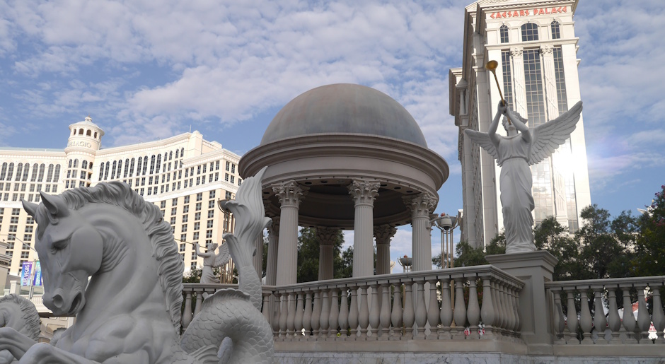 caesars palace front