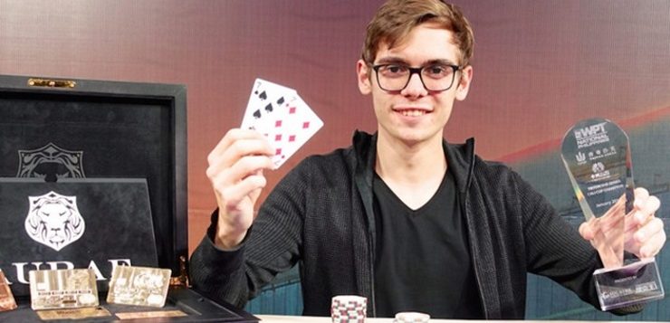 fedor holzzz 740x357 v2