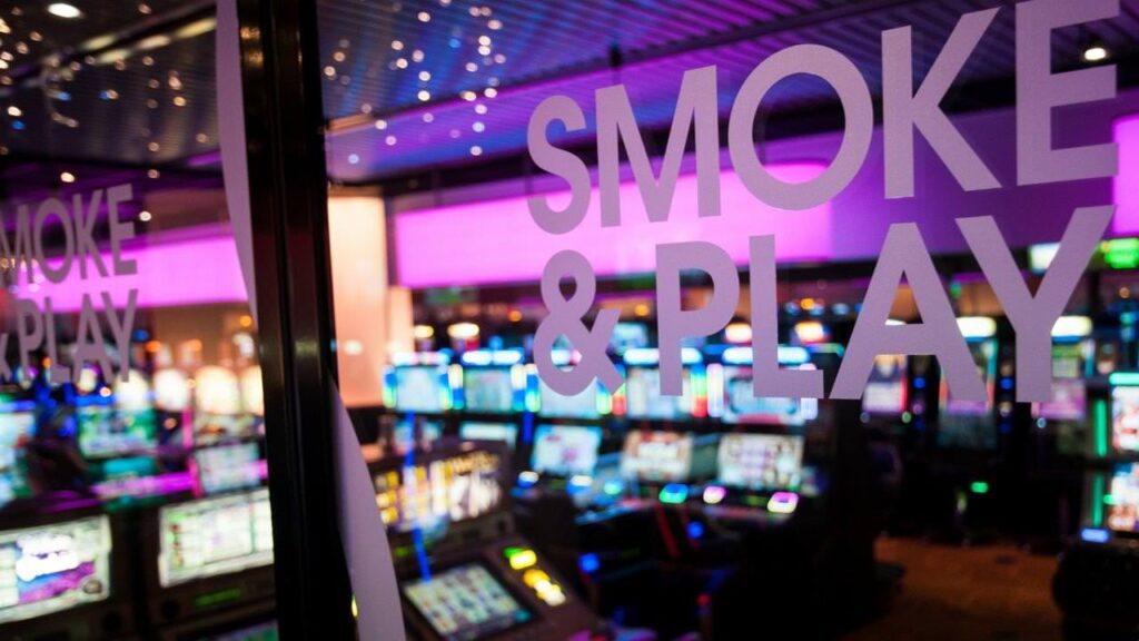holland casino smoke play