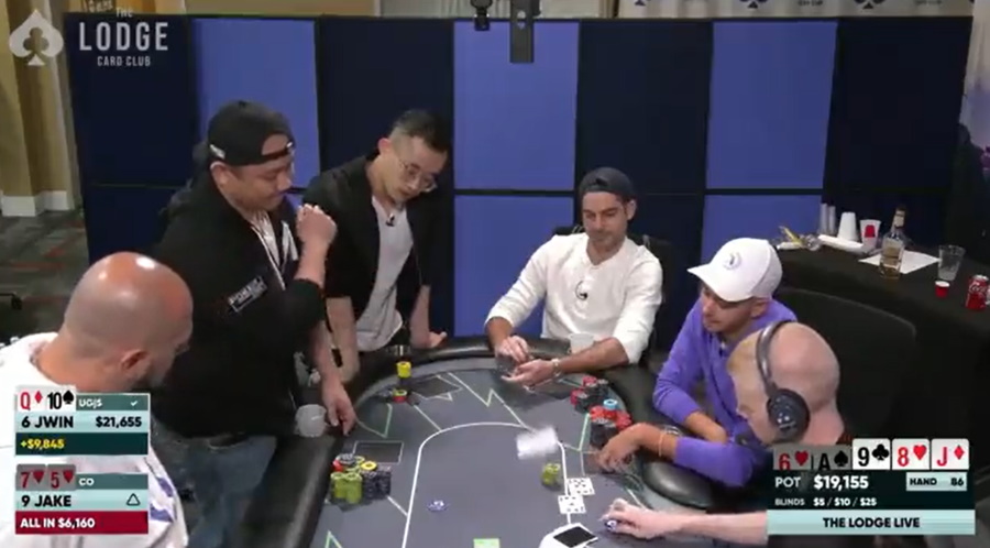 jake gooit de nuts weg