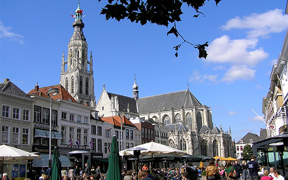 41842 fullimage Terraces on the grote markt of Breda